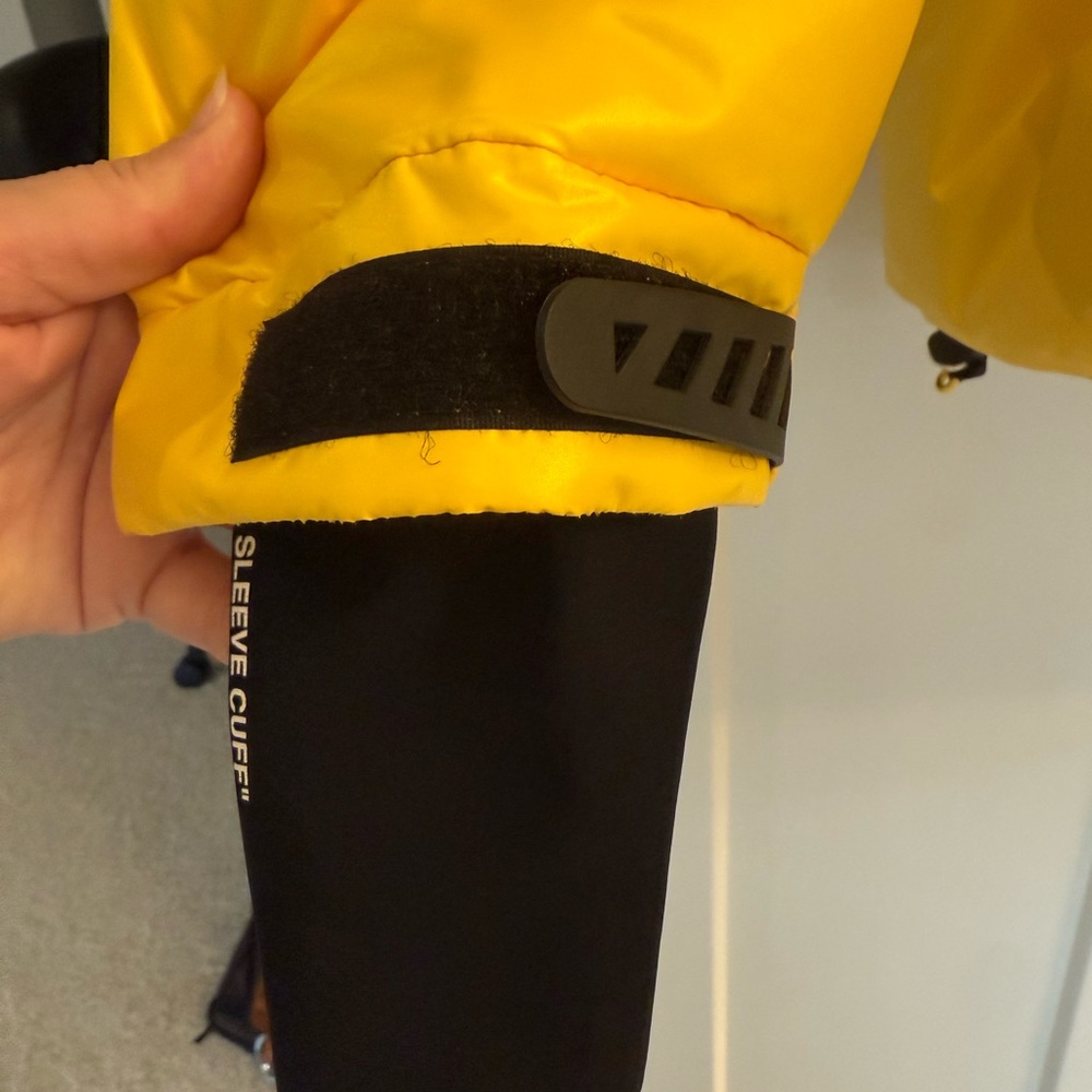 Off-White Logo Ski Puffer Down Jacket - image 6